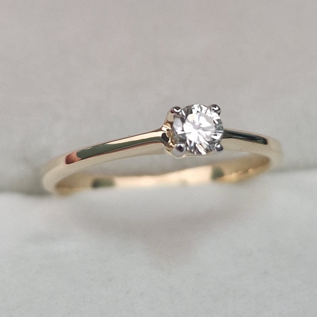 Кольцо Deimantas 104622640 16р 1,62гр 0,17ct. купить,NaN