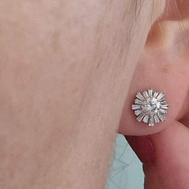 Серьги Deimantas 105021580 3,36гр 0,91ct. купить,NaN