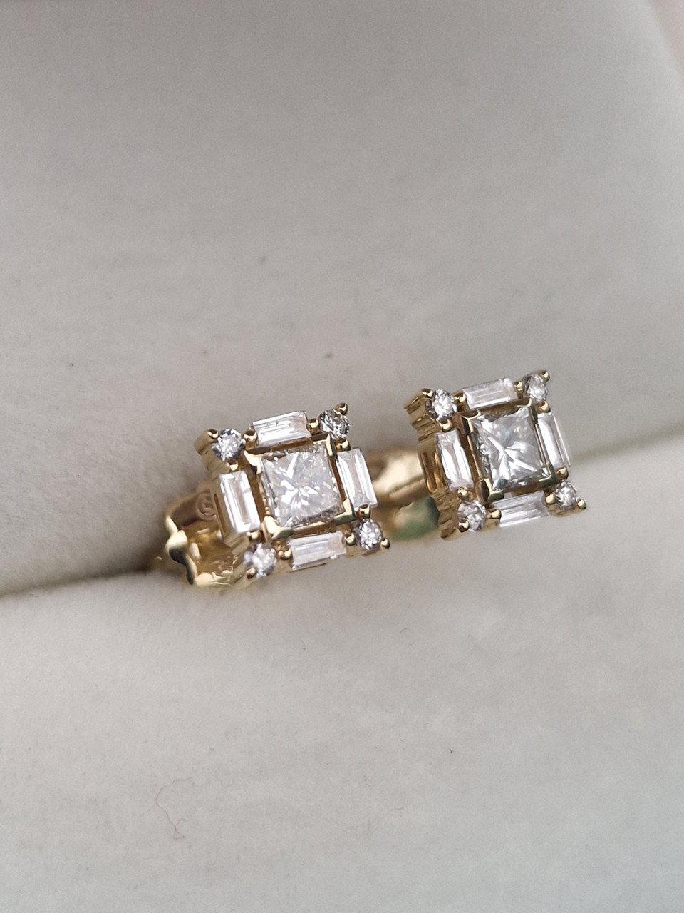 Серьги Deimantas 105021612 2,02гр 0,70ct. купить,NaN