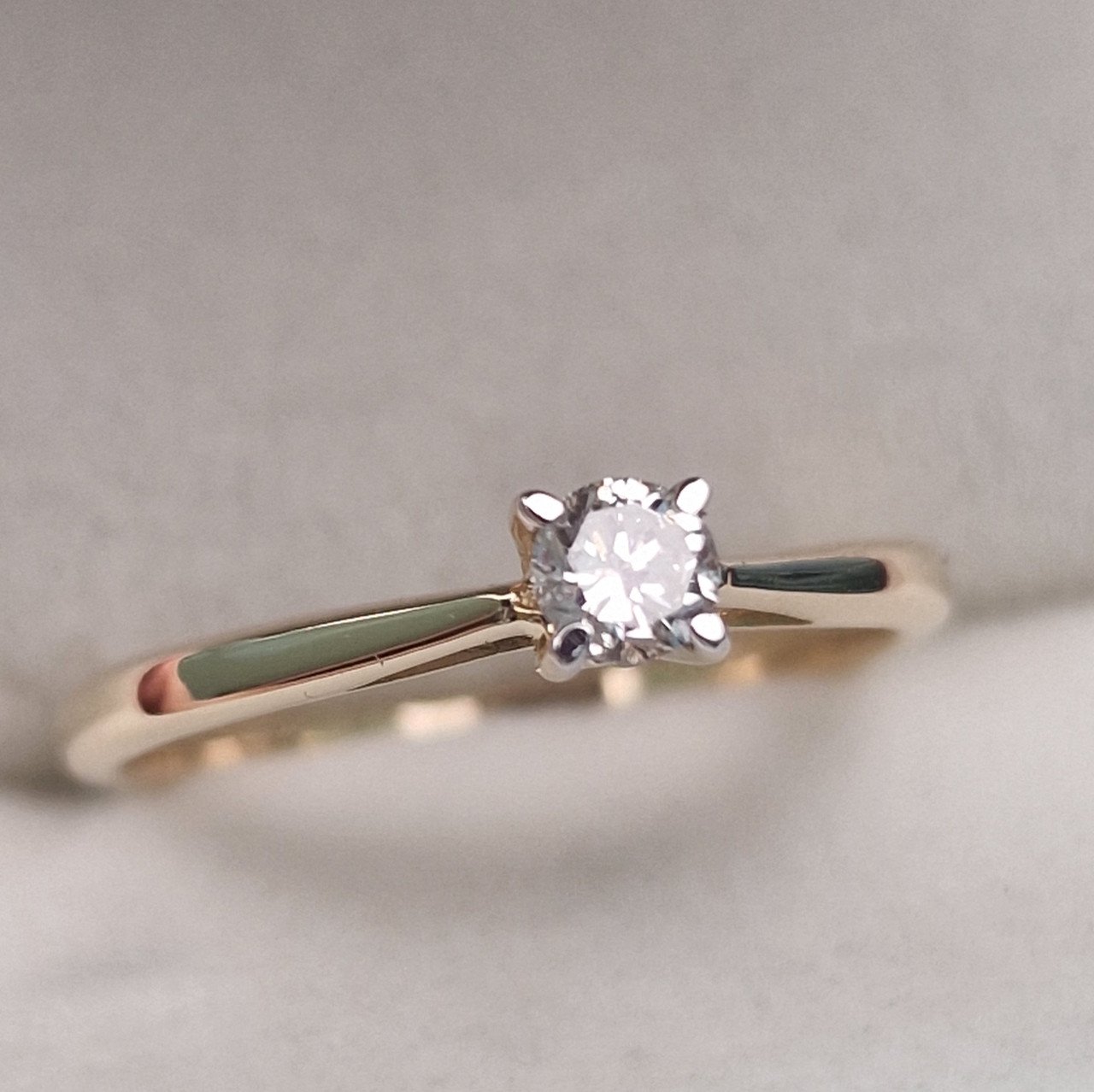 Кольцо Deimantas 104622645 17р 1,8гр 0,185ct. купить,NaN
