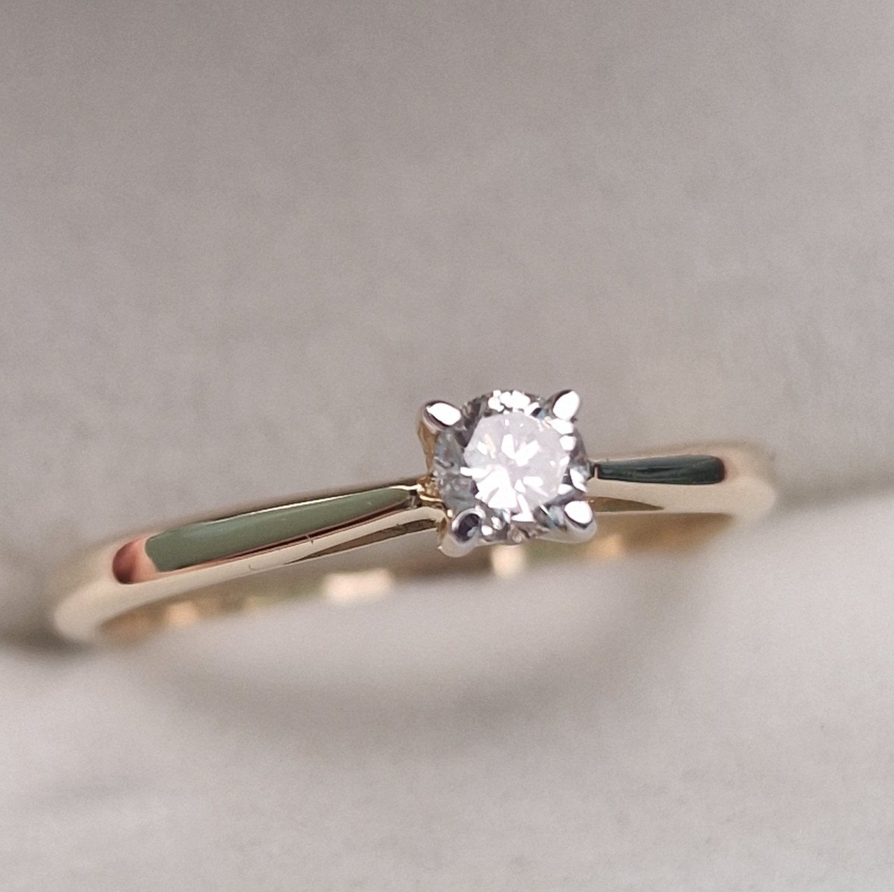 Кольцо Deimantas 104622645 17р 1,8гр 0,185ct. купить,NaN