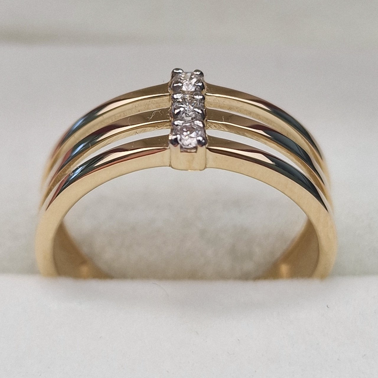 Кольцо Deimantas 104622647 18р 3,26гр 0,096ct. купить,NaN