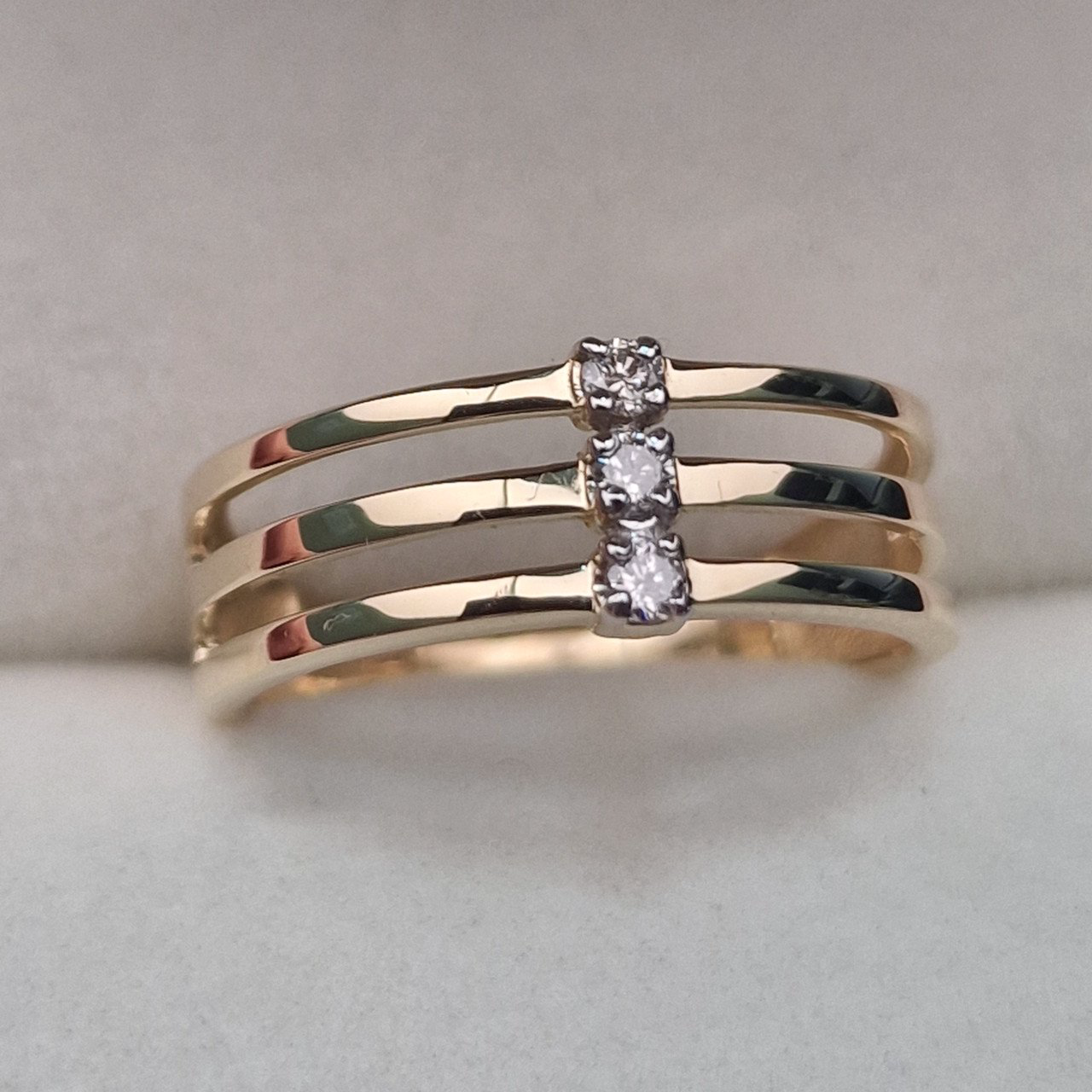 Кольцо Deimantas 104622647 18р 3,26гр 0,096ct. купить,NaN