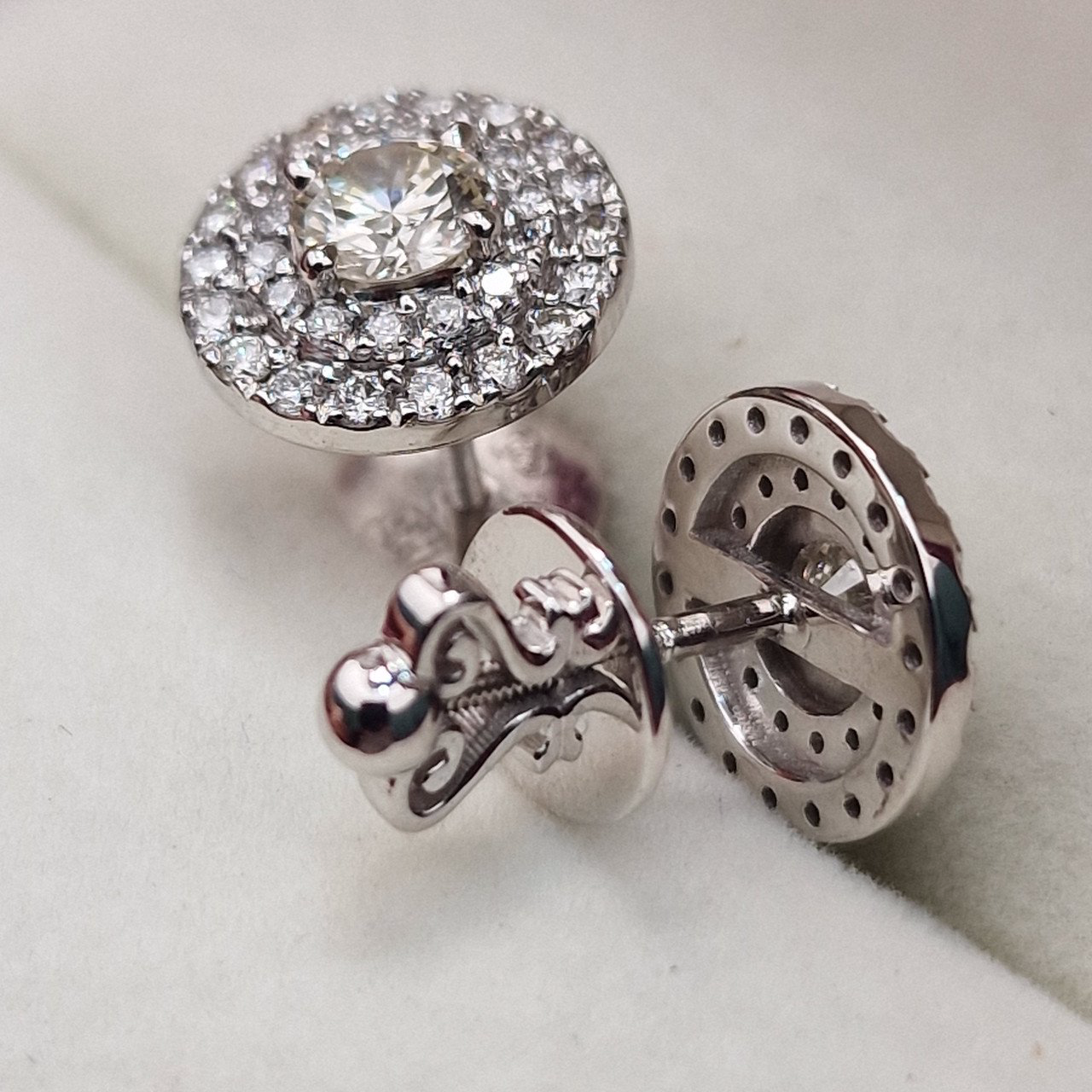 Серьги Deimantas 105021638 3,52гр 1,3ct. купить,NaN