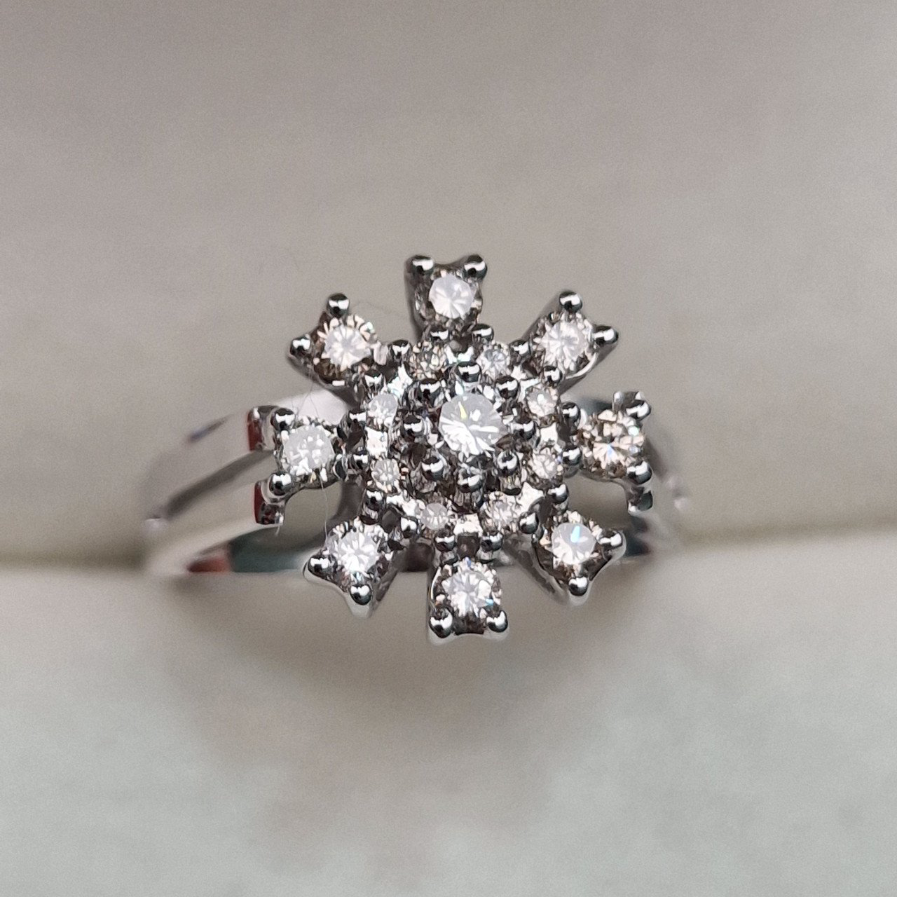Кольцо Deimantas 104722692 17р 4,3гр 0,461ct. купить,NaN