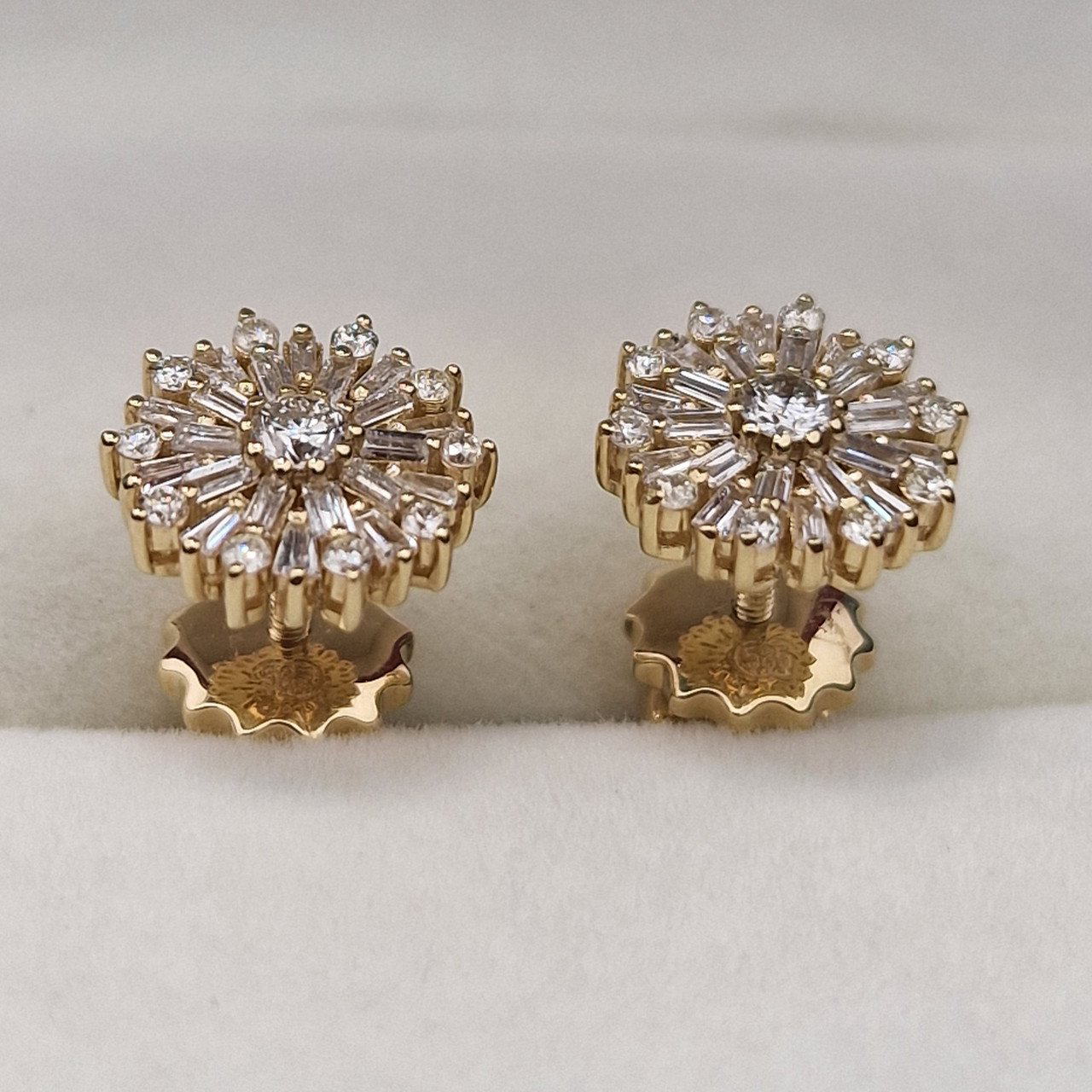 Серьги Deimantas 105021643 3,55гр 0,59ct. купить,NaN