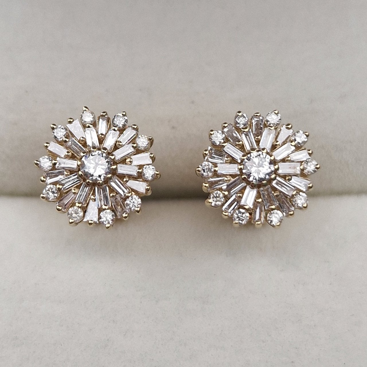 Серьги Deimantas 105021643 3,55гр 0,59ct. купить,NaN