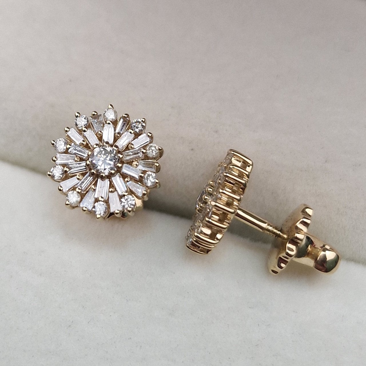 Серьги Deimantas 105021643 3,55гр 0,59ct. купить,NaN
