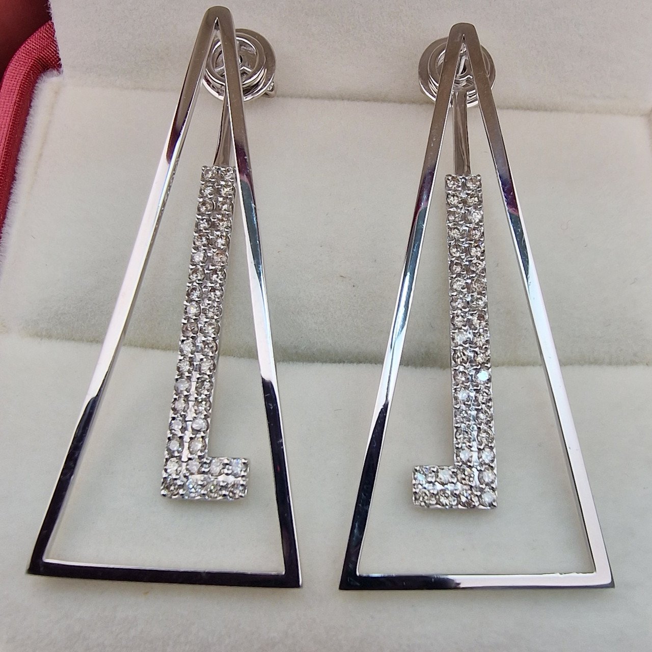 Серьги Deimantas 105021645 6,03гр 0,56ct. купить,NaN