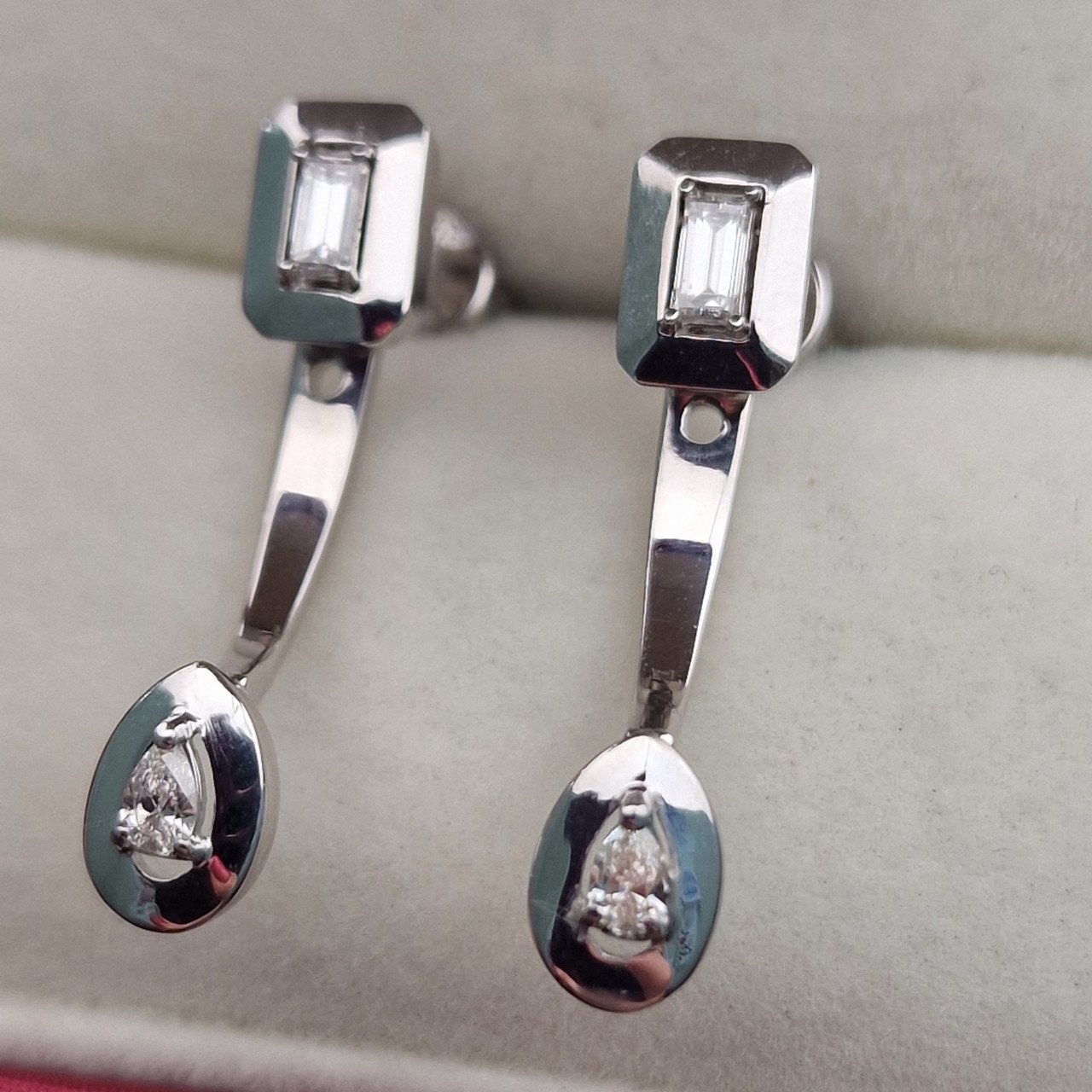Серьги Deimantas 105021661 4,41гр 0,31ct. купить,NaN