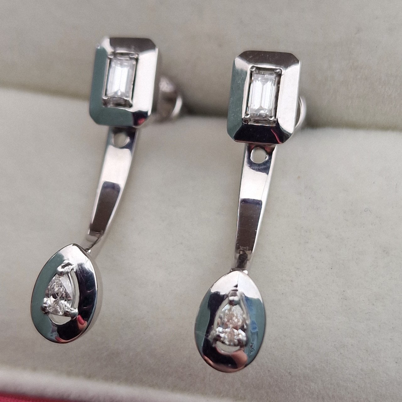 Серьги Deimantas 105021661 4,41гр 0,31ct. купить,NaN