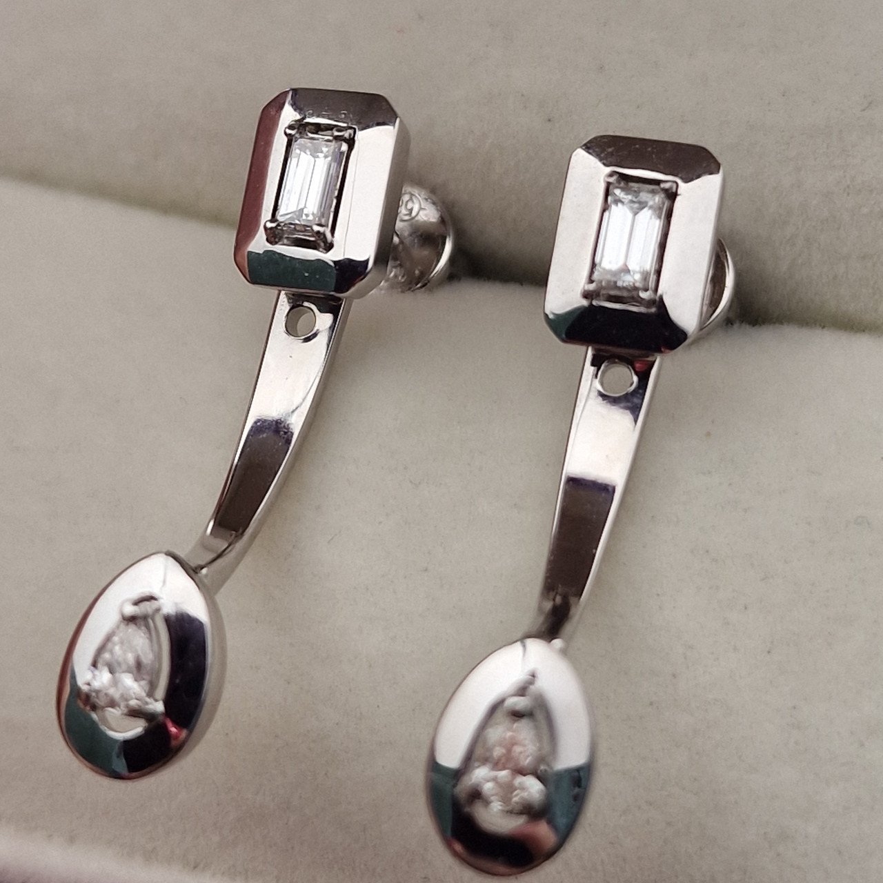 Серьги Deimantas 105021661 4,41гр 0,31ct. купить,NaN