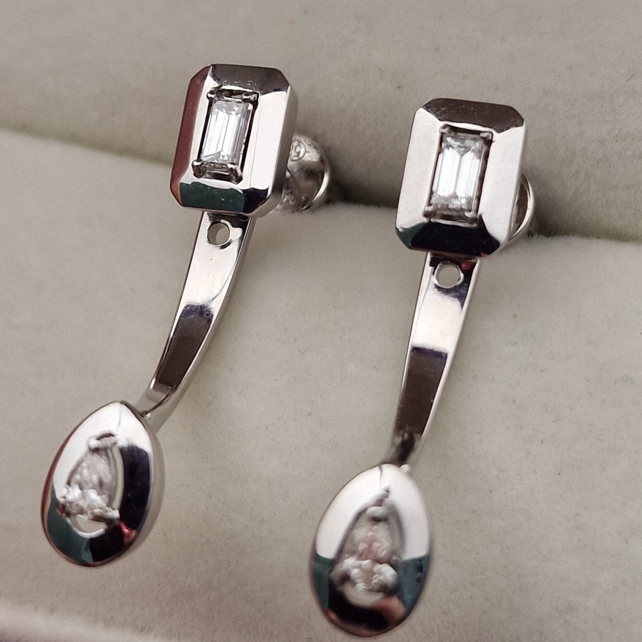Серьги Deimantas 105021661 4,41гр 0,31ct. купить,NaN