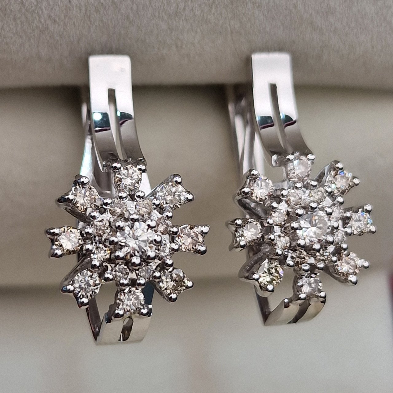 Серьги Deimantas 104722735 7,68гр 0,922ct. купить,NaN