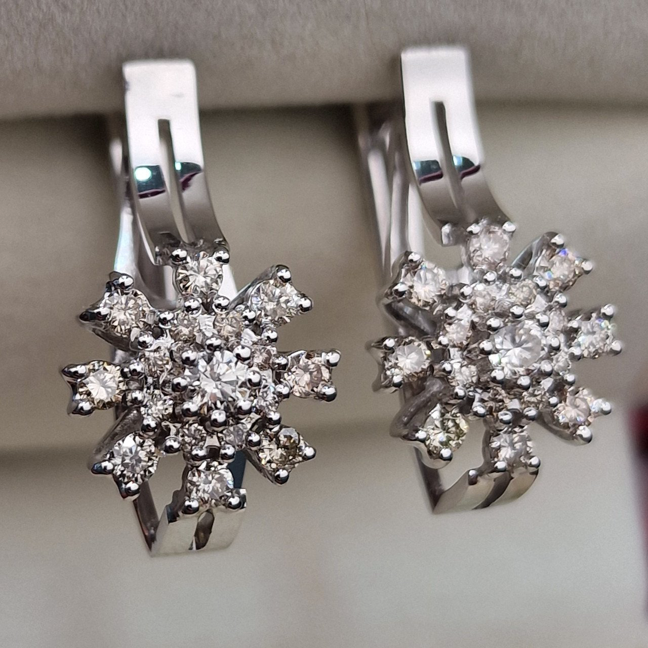 Серьги Deimantas 104722735 7,68гр 0,922ct. купить,NaN