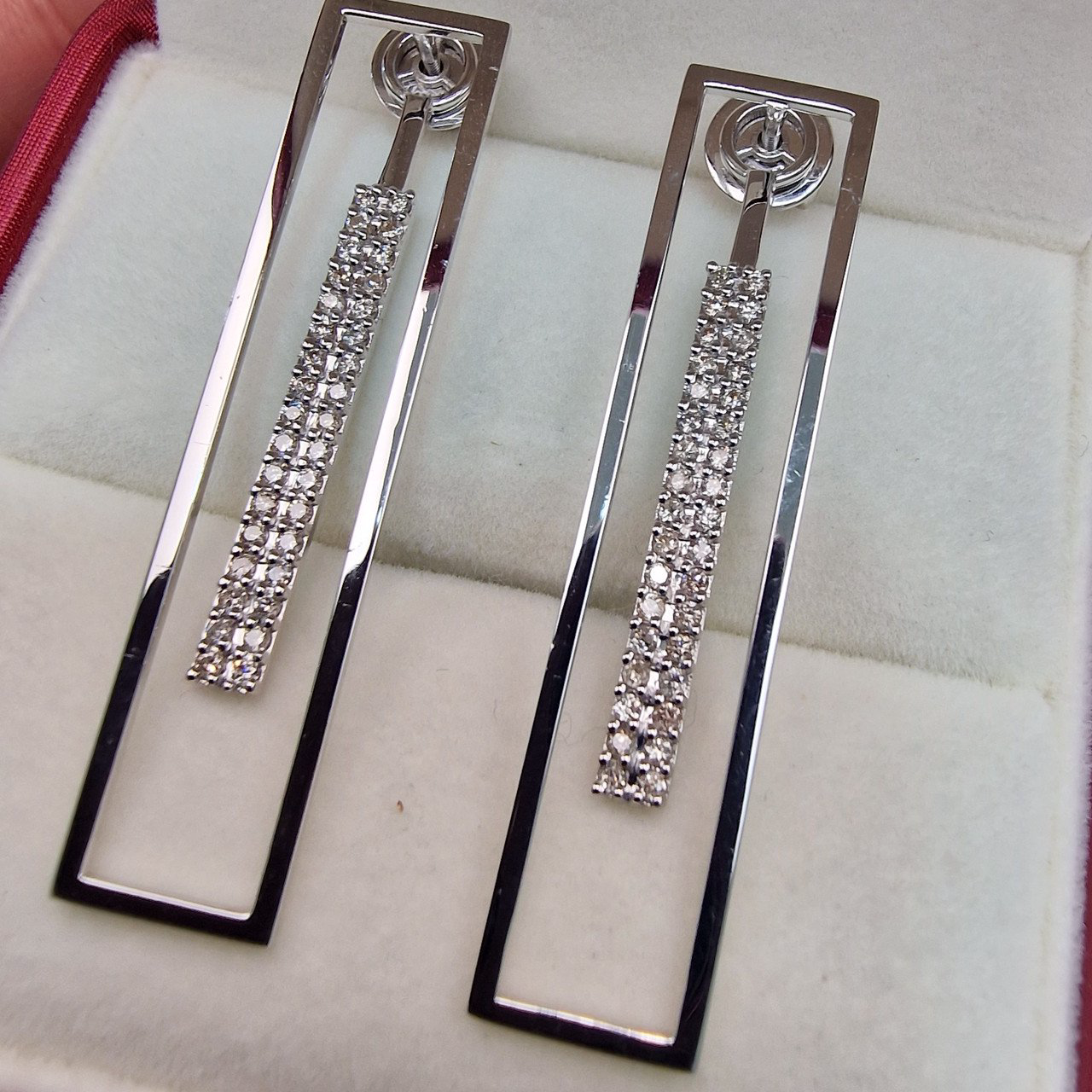 Серьги Deimantas 105021658 6,07гр 0,476ct. купить,NaN
