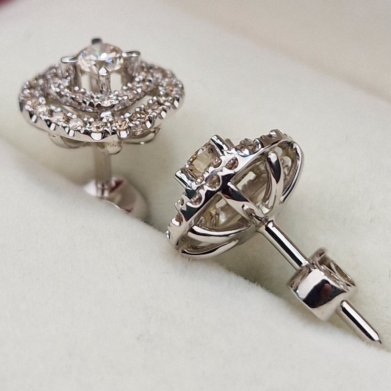 Серьги Deimantas 104731493 3,77гр 0,90ct. купить,NaN