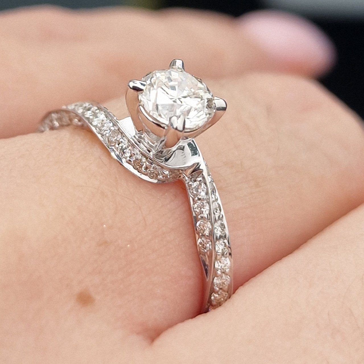 Кольцо Deimantas 103329480 16,5р 2,94гр 1.00ct. купить,NaN