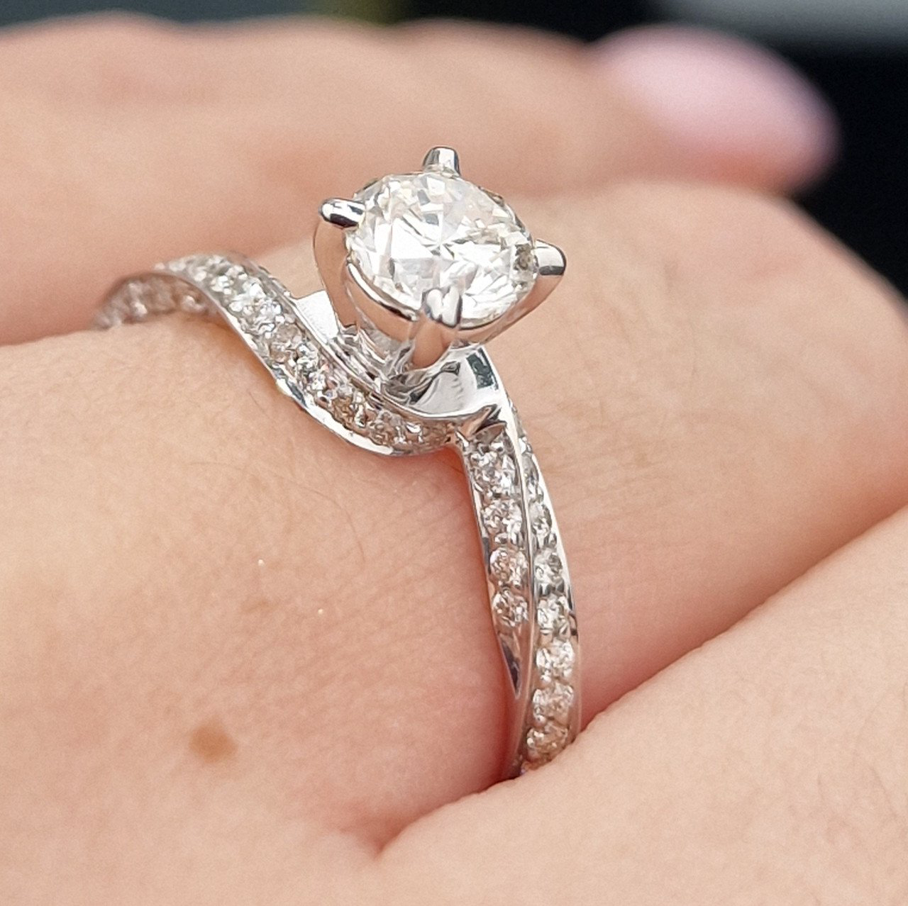 Кольцо Deimantas 103329480 16,5р 2,94гр 1.00ct. купить,NaN