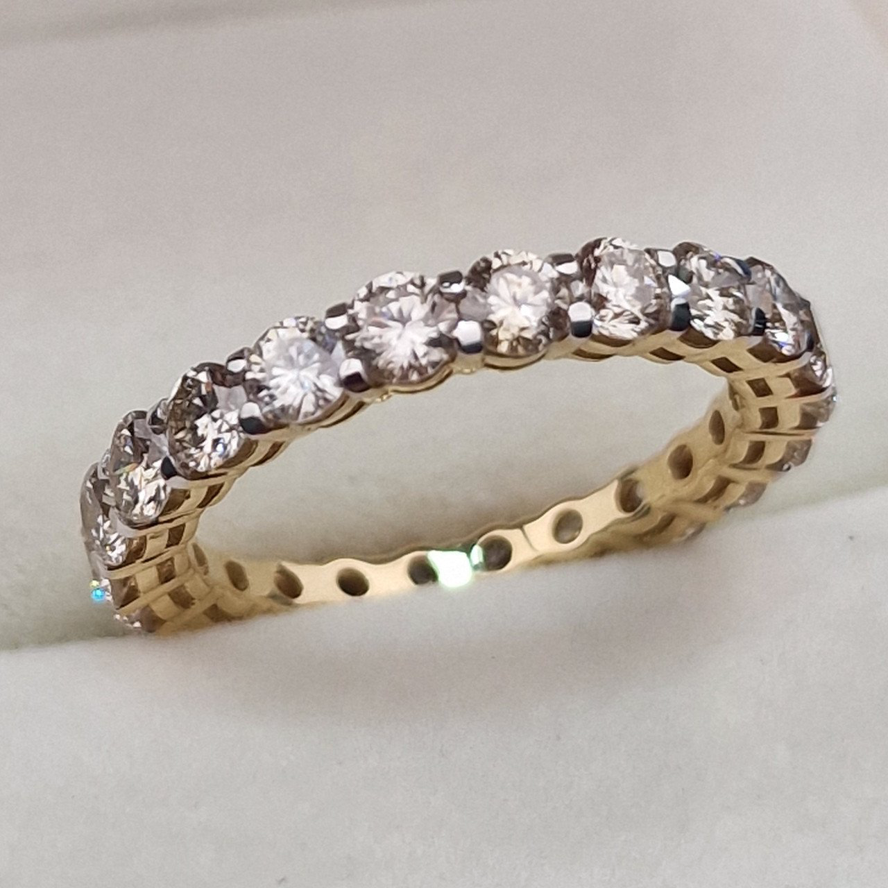 Кольцо Deimantas 103329446 17,5р 2,86гр 2,65ct. купить,NaN