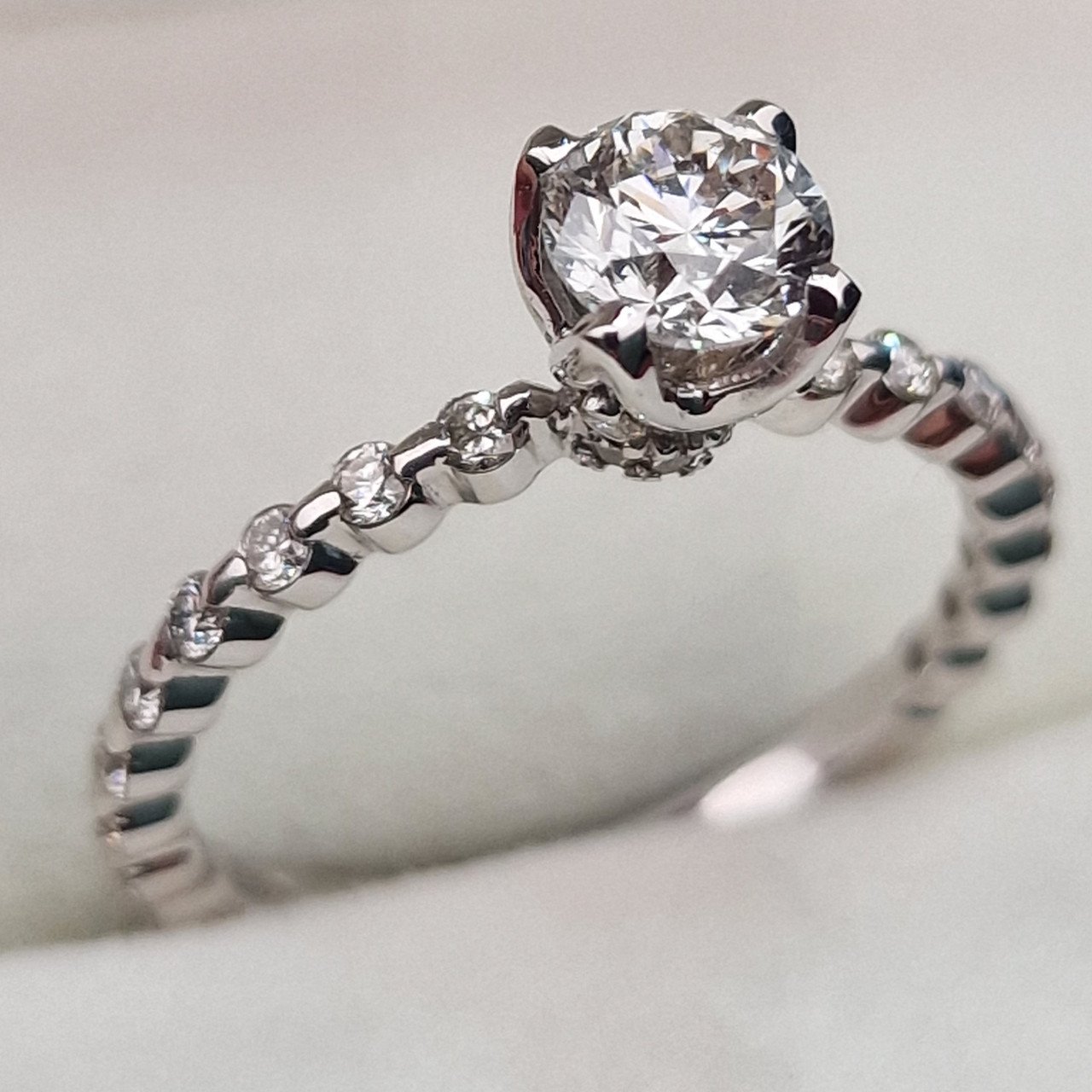 Кольцо Deimantas 103329495 17р 2,46гр 0,92ct. купить,NaN
