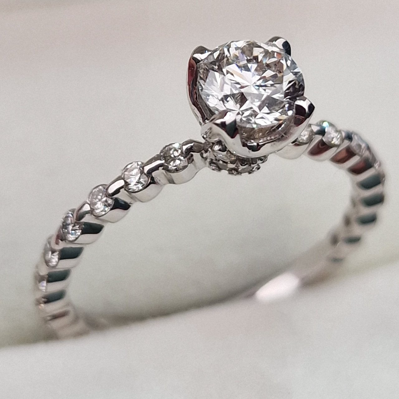 Кольцо Deimantas 103329495 17р 2,46гр 0,92ct. купить,NaN