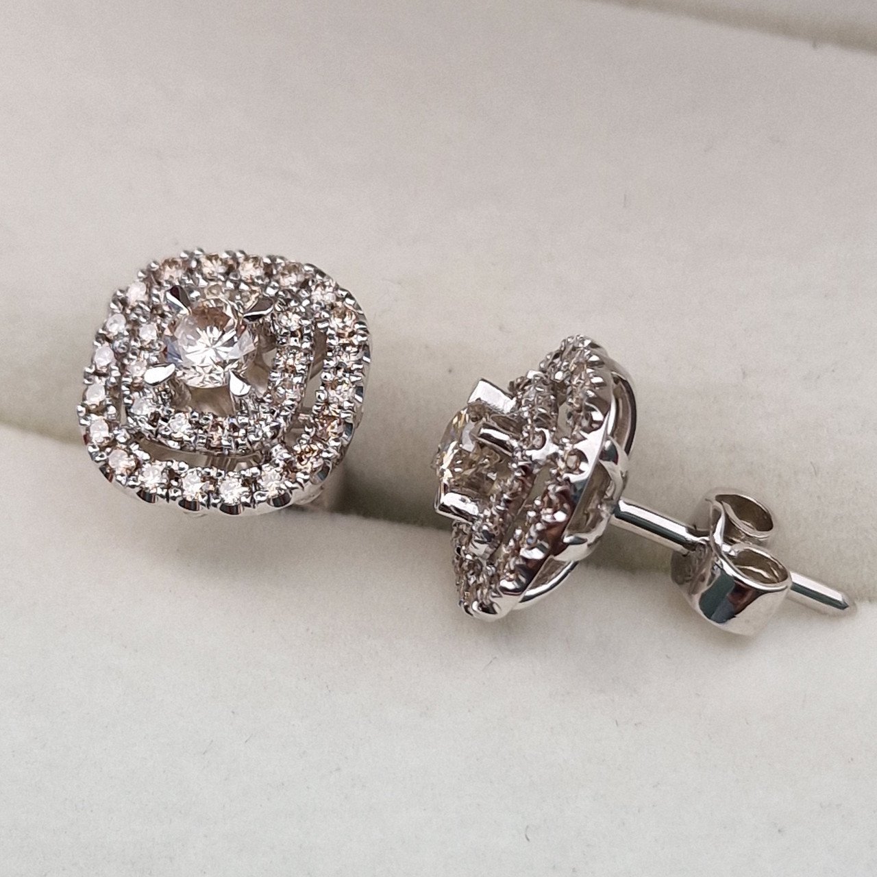 Серьги Deimantas 104731493 3,77гр 0,90ct. купить,NaN