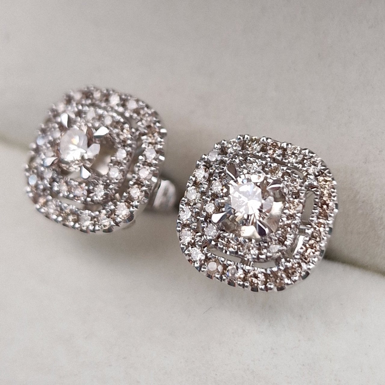 Серьги Deimantas 104731511 0,90ct. купить,NaN
