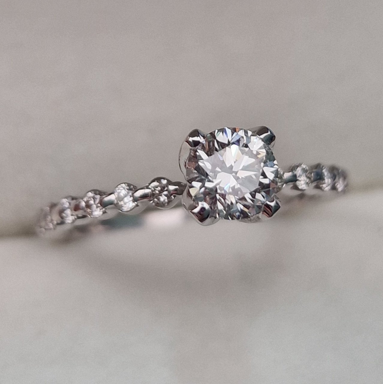 Кольцо Deimantas 103329495 17р 2,46гр 0,92ct. купить,NaN