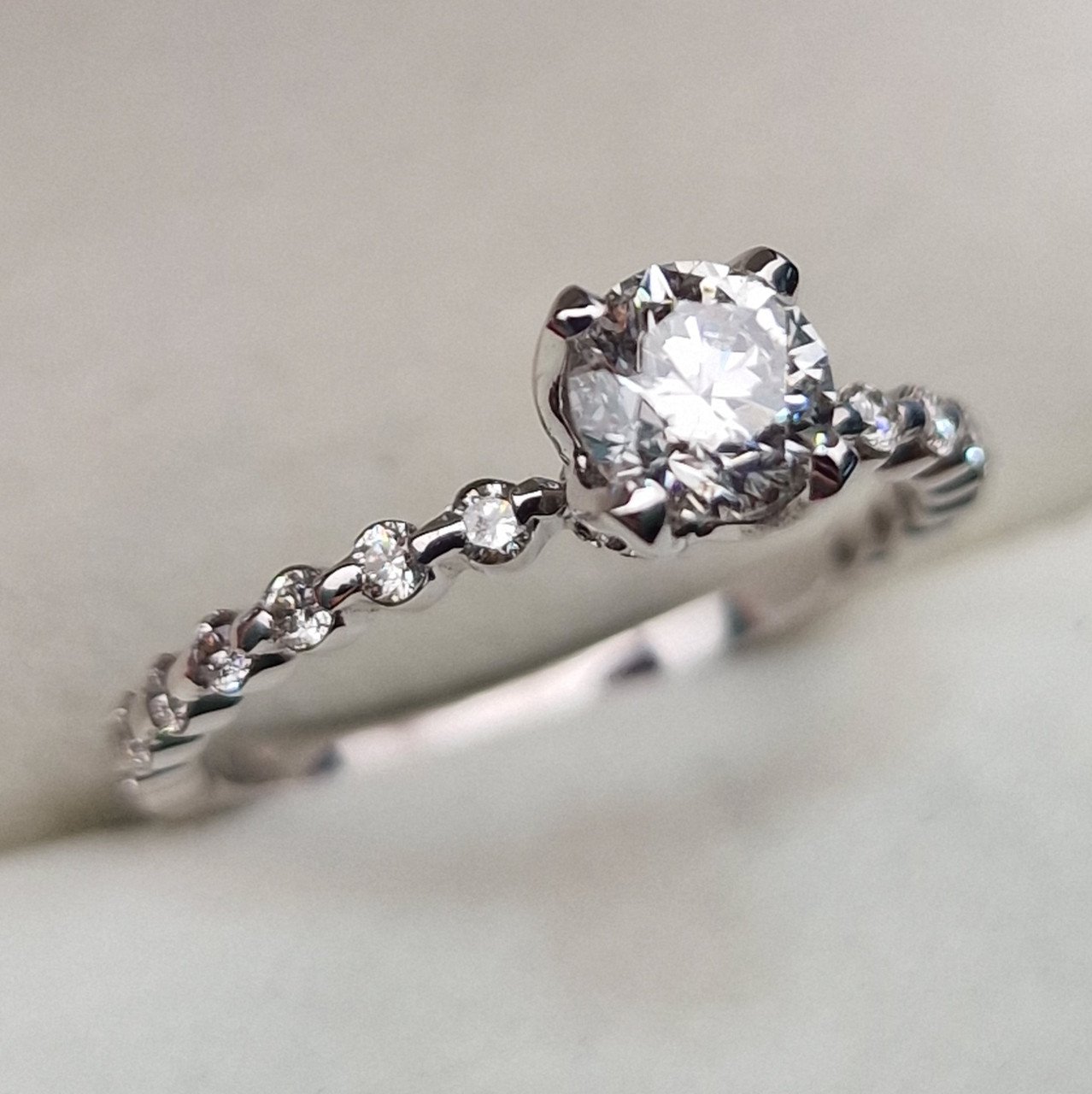 Кольцо Deimantas 103329495 17р 2,46гр 0,92ct. купить,NaN