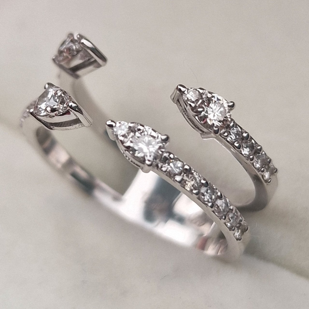 Кольцо Deimantas 105021732 17р 3,2гр 0,52ct. купить,NaN