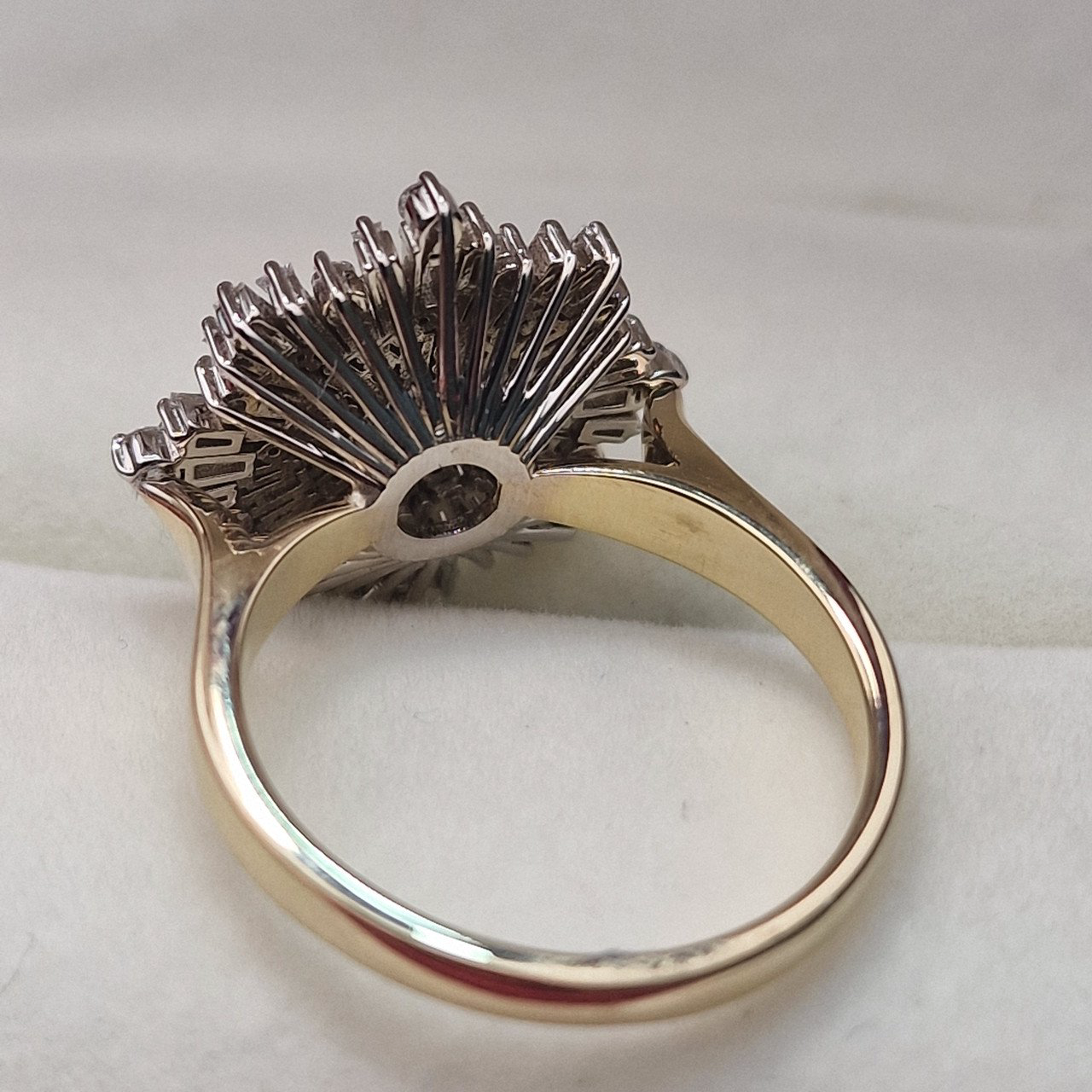 Кольцо Deimantas 105021743 17р 6,03гр 0,98ct. купить,NaN
