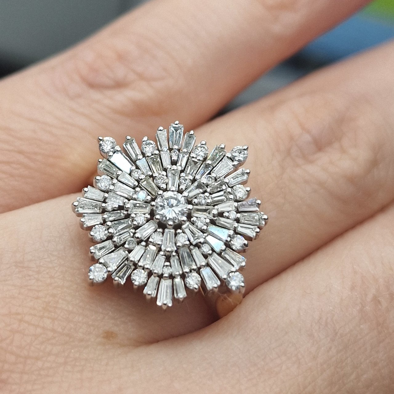 Кольцо Deimantas 105021743 17р 6,03гр 0,98ct. купить,NaN