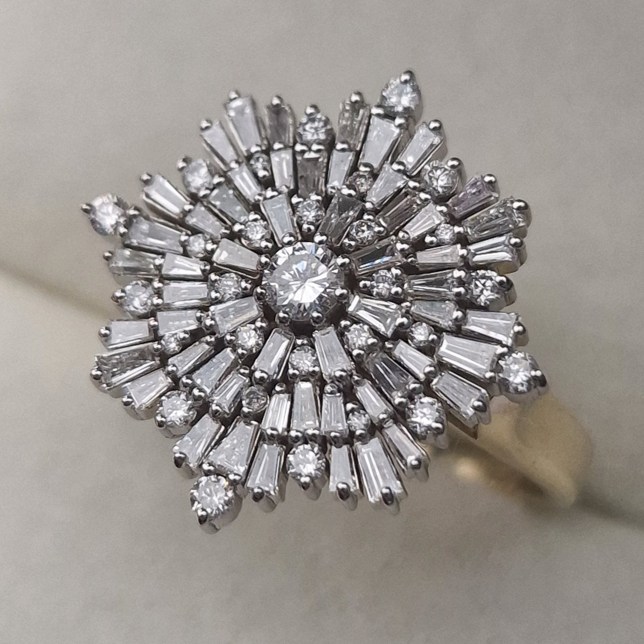 Кольцо Deimantas 105021743 17р 6,03гр 0,98ct. купить,NaN