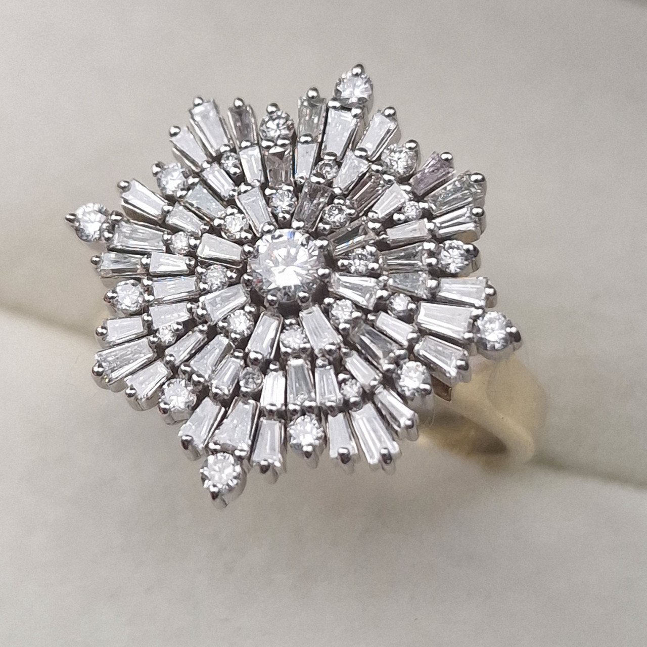 Кольцо Deimantas 105021743 17р 6,03гр 0,98ct. купить,NaN