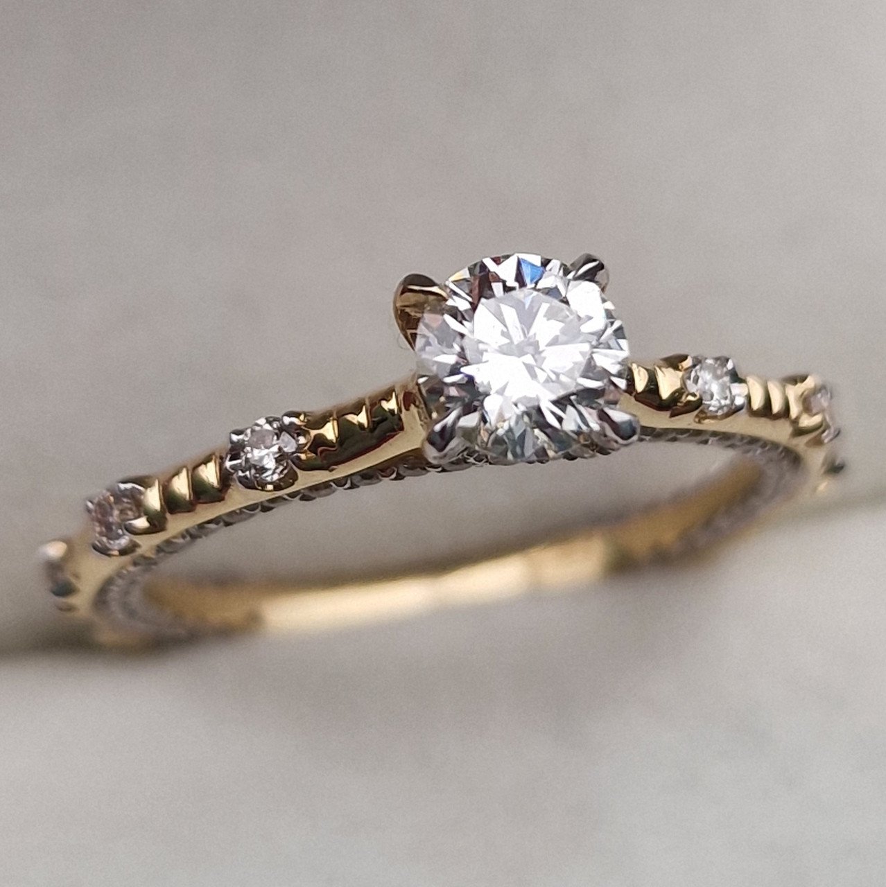 Кольцо Deimantas 103329510 17р 2,971гр 1,00ct. купить,NaN