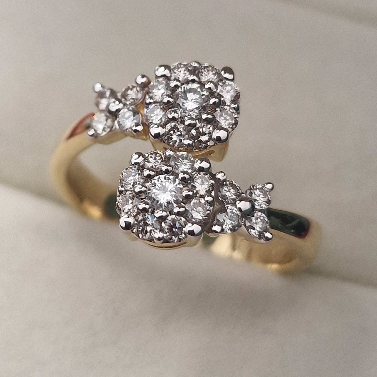Кольцо Deimantas 105021749 17р 4,14гр 0,61ct. купить,NaN
