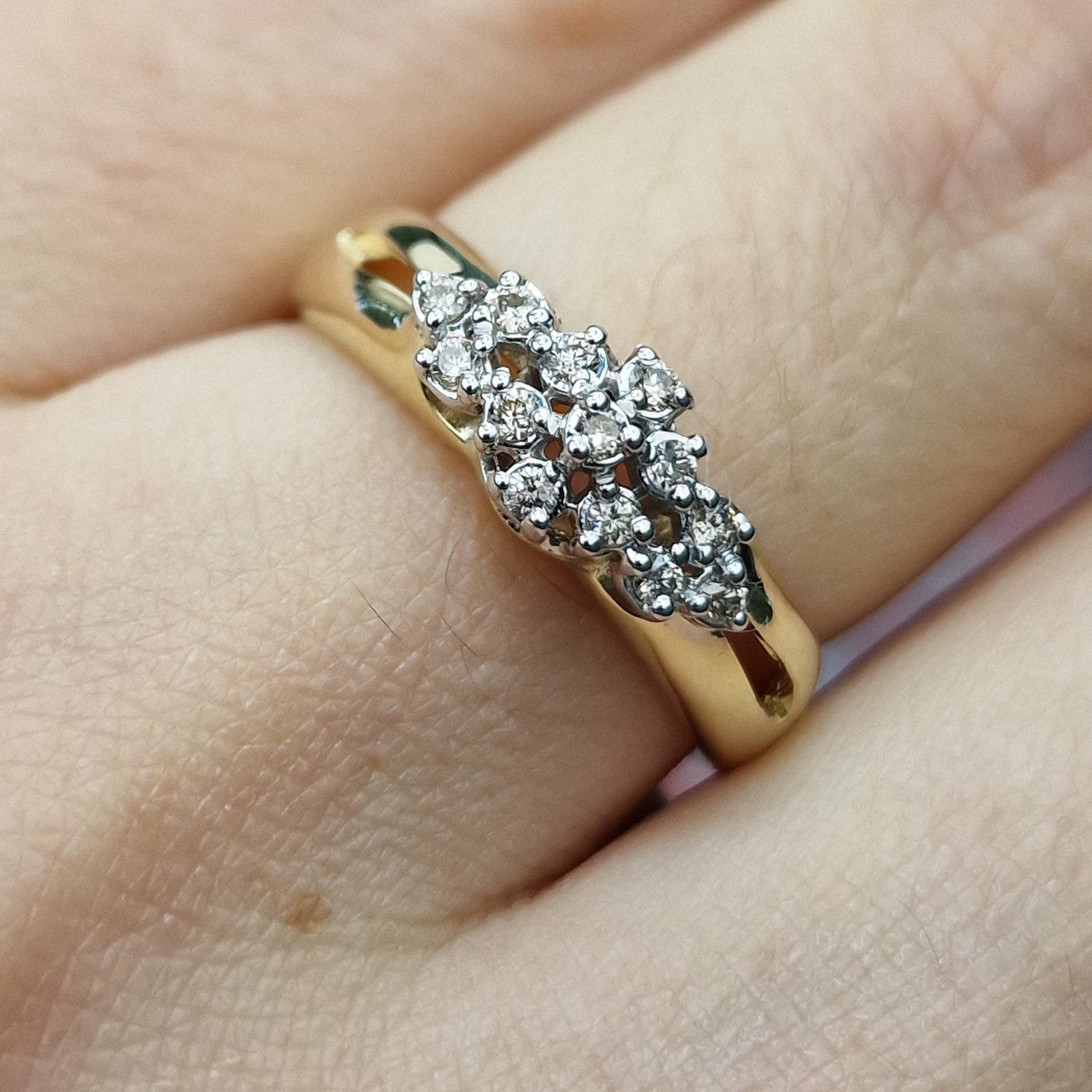 Кольцо Deimantas 104731709 17,5р 3,72гр 0,17ct. купить,NaN