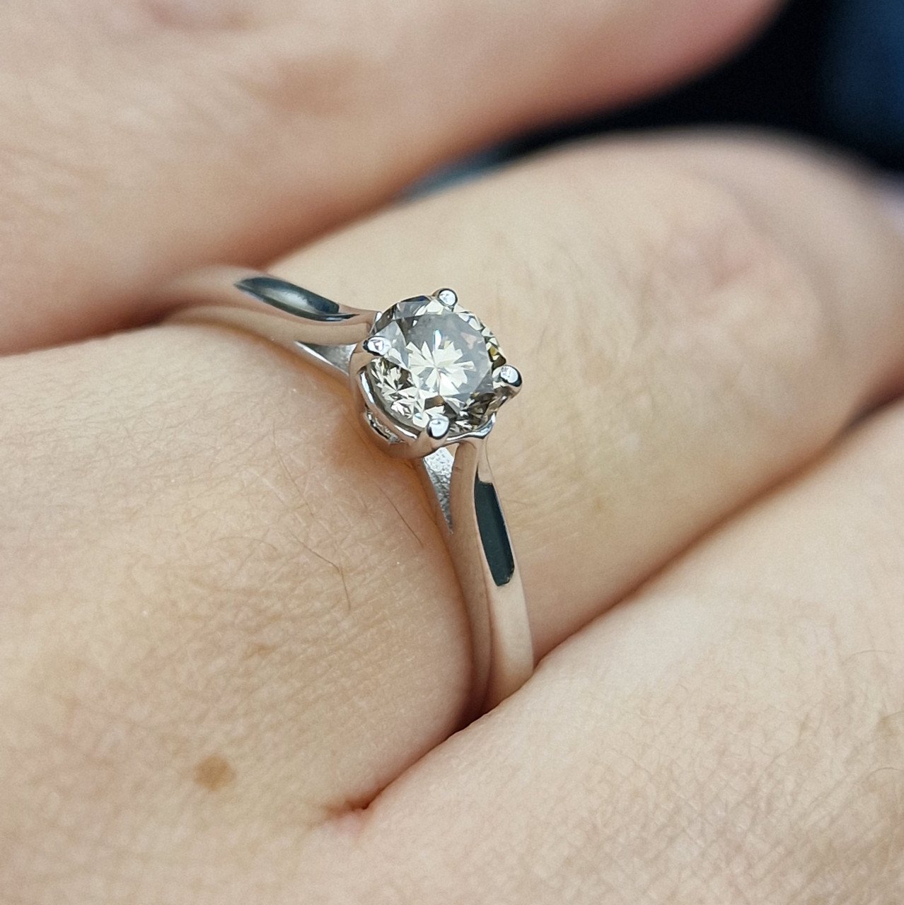 Кольцо Deimantas 103329588 17р 1,71гр 0,45ct. купить,NaN
