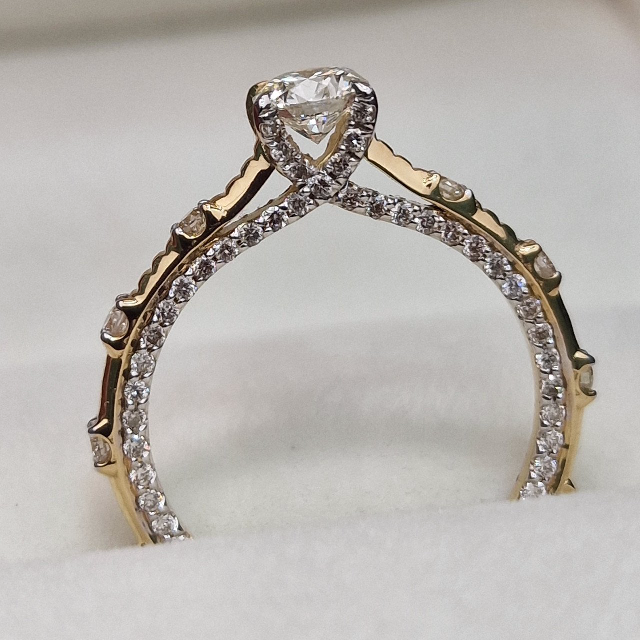Кольцо Deimantas 103329510 17р 2,971гр 1,00ct. купить,NaN