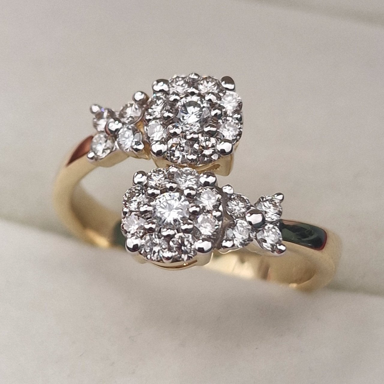 Кольцо Deimantas 105021749 17р 4,14гр 0,61ct. купить,NaN