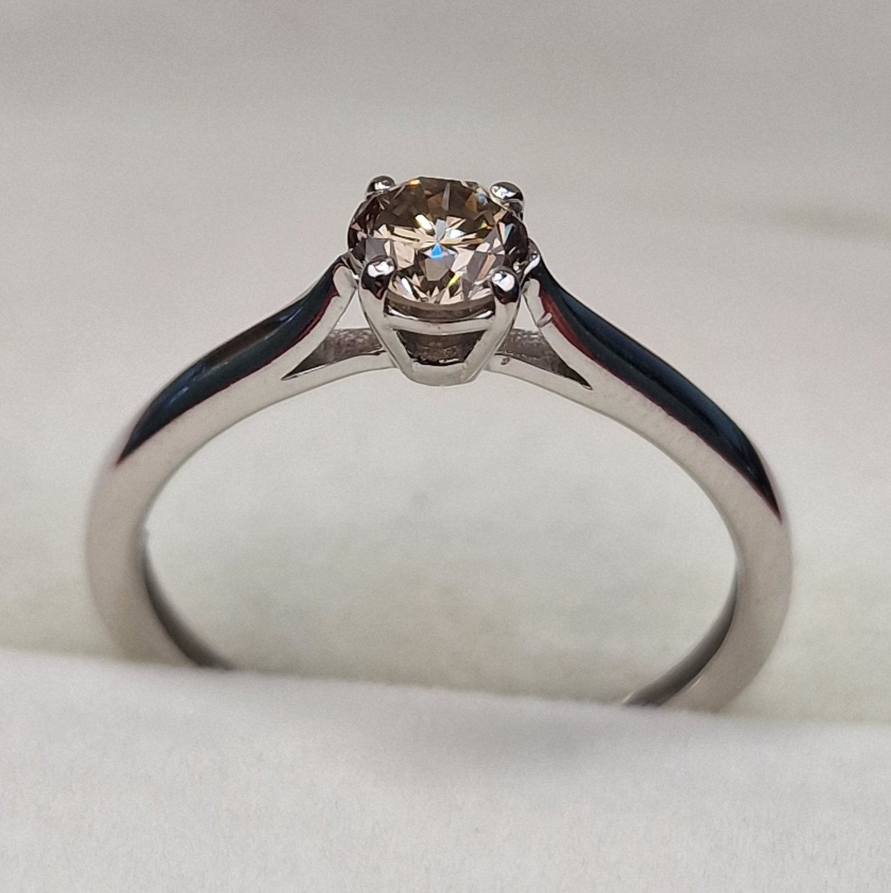 Кольцо Deimantas 103329588 17р 1,71гр 0,45ct. купить,NaN