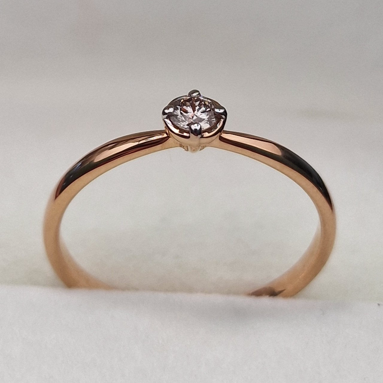 Кольцо Deimantas 103329660 17,5р 1,54гр 0,11ct. купить,NaN