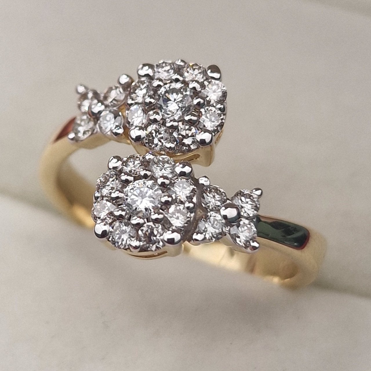 Кольцо Deimantas 105021753 17р 4,08гр 0,62ct. купить,NaN