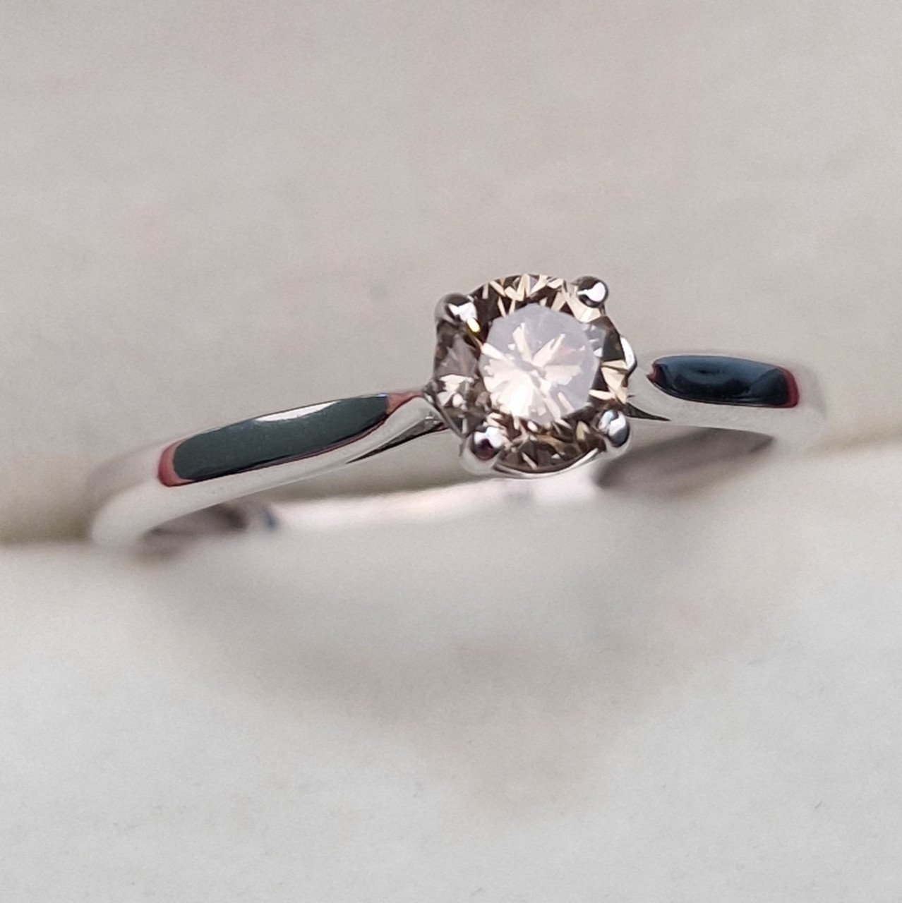 Кольцо Deimantas 103329588 17р 1,71гр 0,45ct. купить,NaN