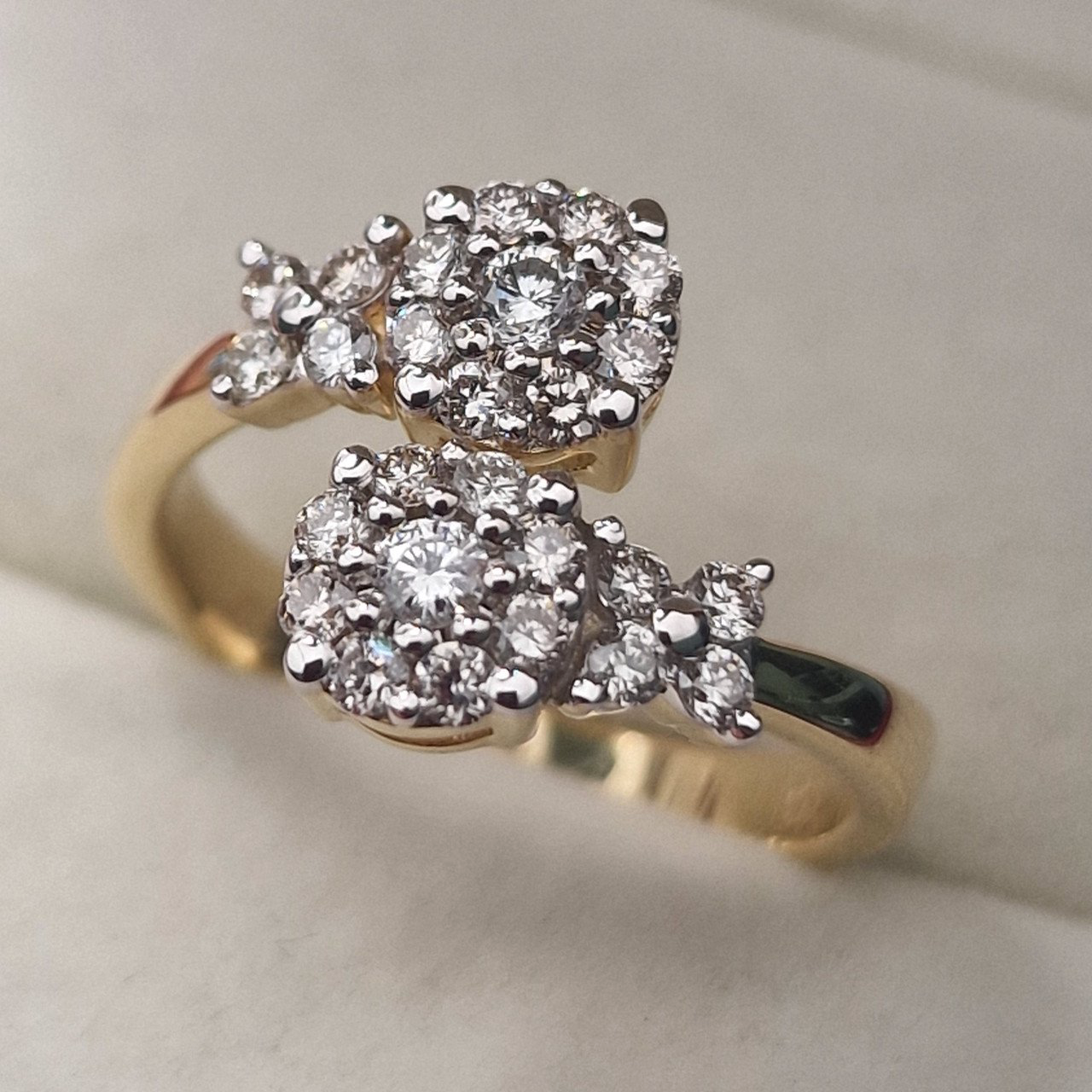 Кольцо Deimantas 105021753 17р 4,08гр 0,62ct. купить,NaN