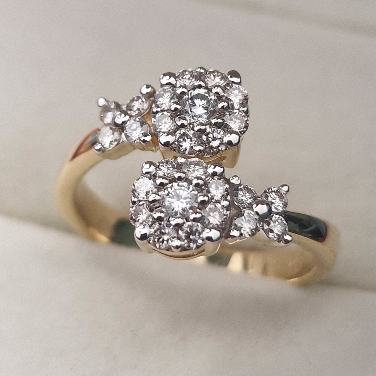 Кольцо Deimantas 105021753 17р 4,08гр 0,62ct. купить,NaN