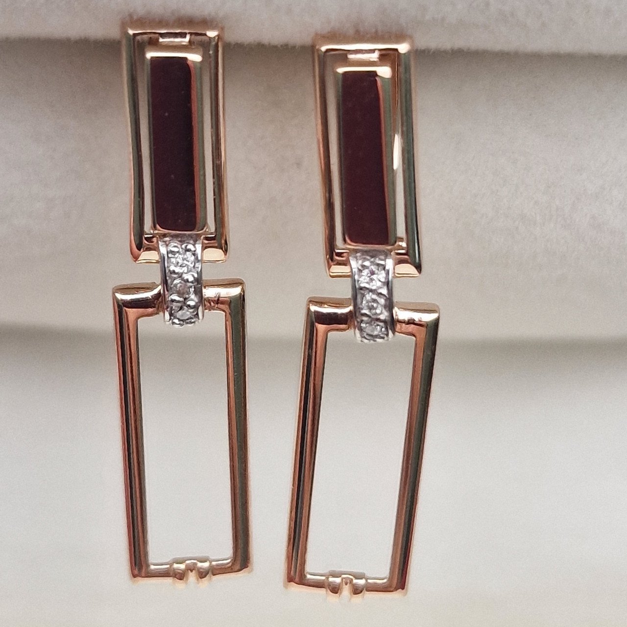 Серьги Deimantas 103331843 2,64гр 0,020ct. купить,NaN