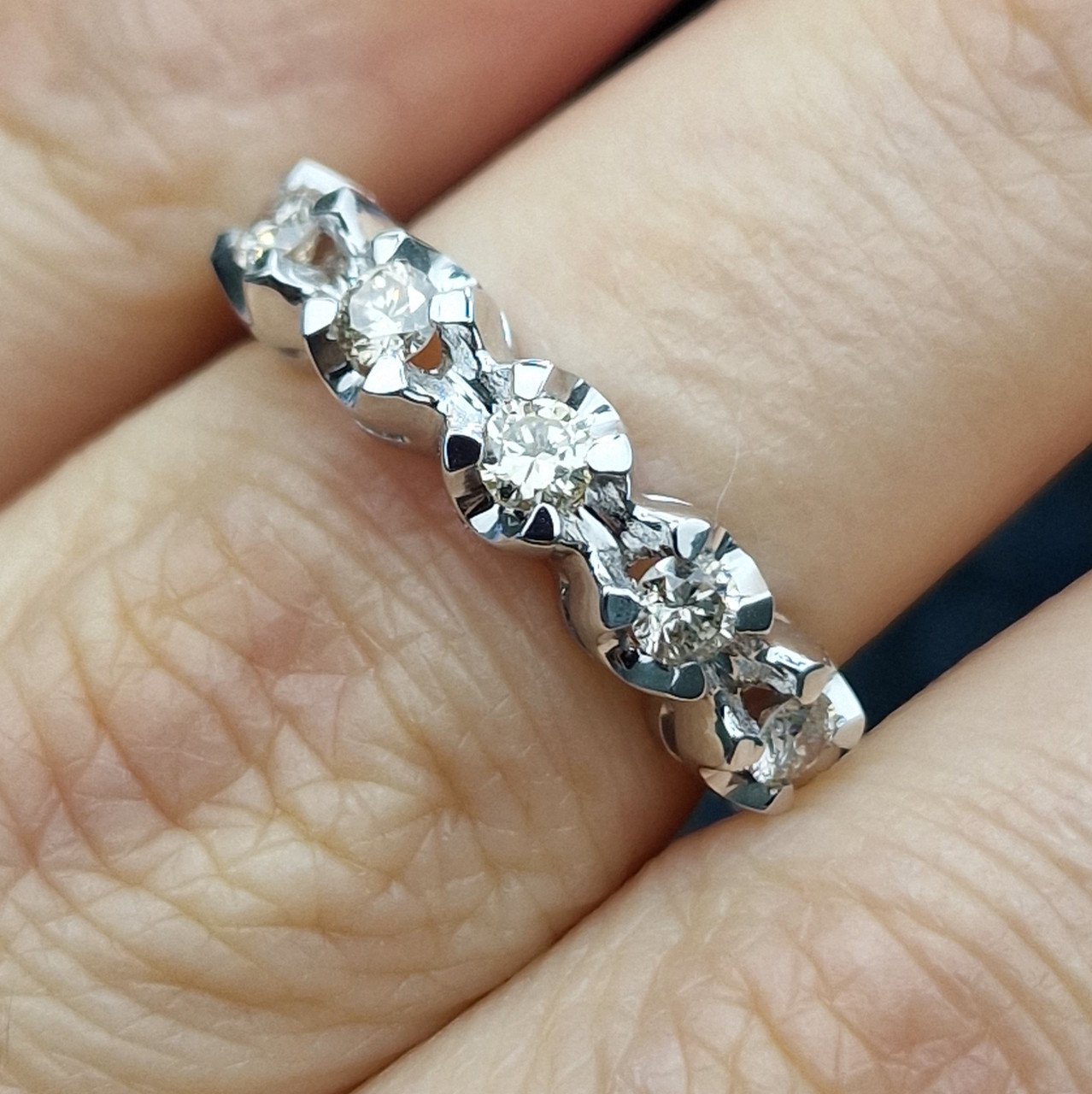 Кольцо Deimantas 104732227 15,5р 3,59гр 0,26ct. купить,NaN