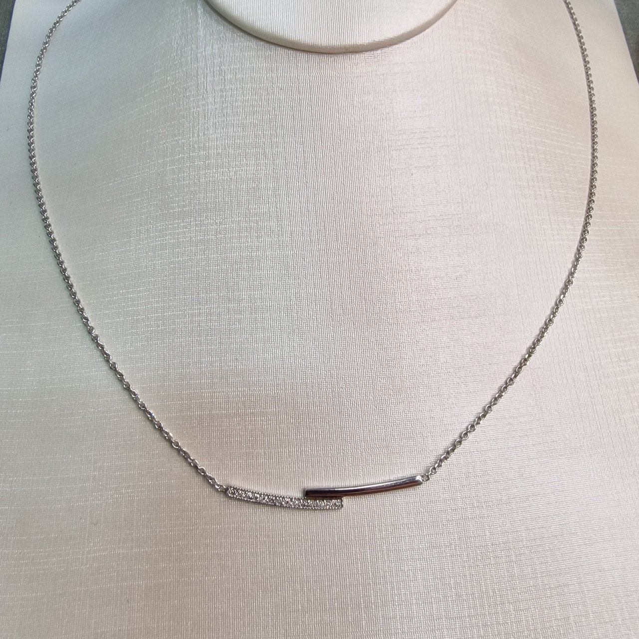 Колье Deimantas 103383263 45см 3,03гр 0,06ct. купить,NaN